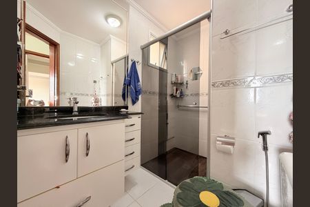 Apartamento à venda com 71m², 2 quartos e 1 vagaBanheiro da Suíte