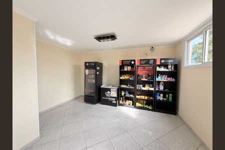 Apartamento à venda com 71m², 2 quartos e 1 vagaÁrea comum - Mini Mercado