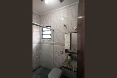 Casa de condomínio para alugar com 85m², 2 quartos e 1 vaga Casa de condomínio para alugar com 85m², 2 quartos e 1 vagaBanheiro