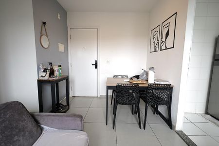 Apartamento à venda com 45m², 2 quartos e 1 vagaSala