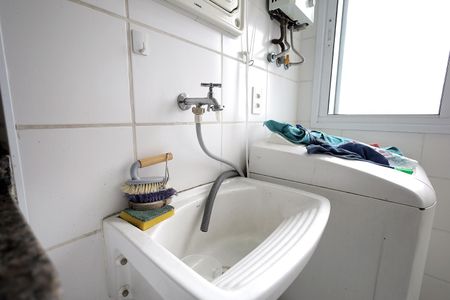 Apartamento à venda com 45m², 2 quartos e 1 vagaÁrea de Serviço