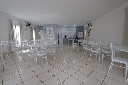 Apartamento à venda com 45m², 2 quartos e 1 vagaÁrea comum - Salão de festas