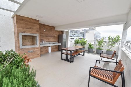 Apartamento à venda com 42m², 2 quartos e sem vaga Apartamento à venda com 42m², 2 quartos e sem vagaÁrea comum - Churrasqueira