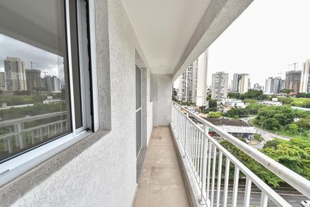Apartamento à venda com 42m², 2 quartos e sem vaga Apartamento à venda com 42m², 2 quartos e sem vagaVaranda