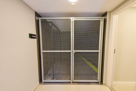 Apartamento à venda com 42m², 2 quartos e sem vaga Apartamento à venda com 42m², 2 quartos e sem vagaBicicletário