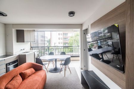 Sala  de apartamento para alugar com 1 quarto, 42m² em Empresarial 18 do Forte, Barueri