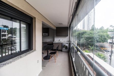 Apartamento para alugar com 42m², 1 quarto e 1 vagaVaranda