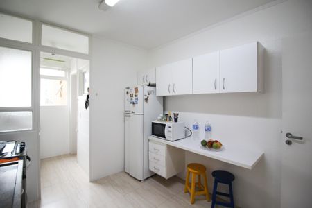 Apartamento à venda com 84m², 2 quartos e 1 vaga Apartamento à venda com 84m², 2 quartos e 1 vagaCozinha