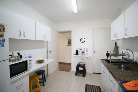 Apartamento à venda com 84m², 2 quartos e 1 vaga Apartamento à venda com 84m², 2 quartos e 1 vagaCozinha