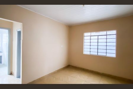 Sala de casa para alugar com 1 quarto, 85m² em Jardim Laone, São Paulo