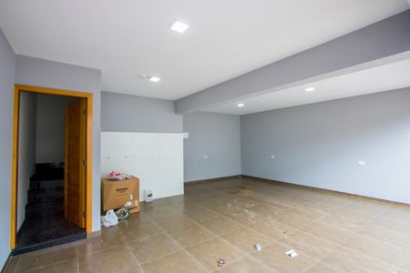 Casa para alugar com 127m², 2 quartos e 2 vagas Casa para alugar com 127m², 2 quartos e 2 vagasÁrea de serviço/Garagem
