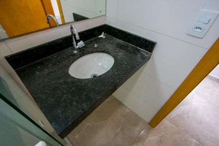 Casa para alugar com 127m², 2 quartos e 2 vagas Casa para alugar com 127m², 2 quartos e 2 vagasBanheiro do quarto 1