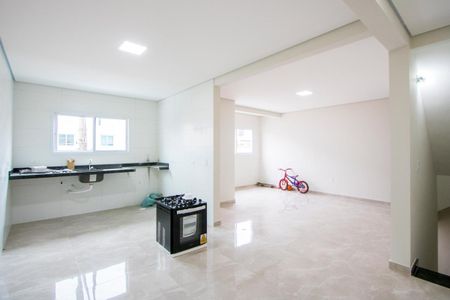 Casa para alugar com 127m², 2 quartos e 2 vagas Casa para alugar com 127m², 2 quartos e 2 vagasCozinha