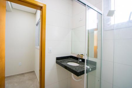 Casa para alugar com 127m², 2 quartos e 2 vagas Casa para alugar com 127m², 2 quartos e 2 vagasBanheiro do quarto 2