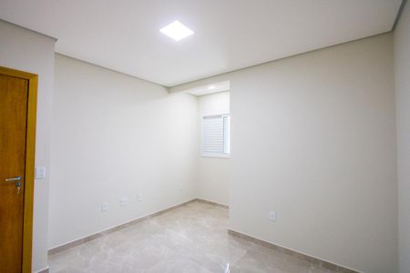 Casa para alugar com 127m², 2 quartos e 2 vagas Casa para alugar com 127m², 2 quartos e 2 vagasQuarto 2 - Suíte