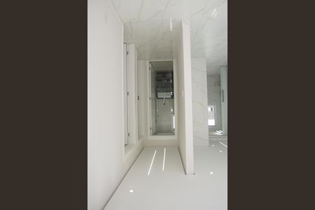 Corredor de apartamento para alugar com 2 quartos, 54m² em Jardim de Lourdes, Embu das Artes