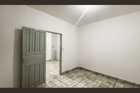 Quarto de casa para alugar com 1 quarto, 42m² em Parque Boturussu, São Paulo