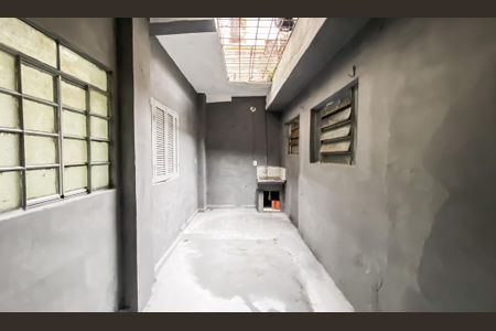 Casa para alugar com 42m², 1 quarto e sem vagaÁrea de Serviço