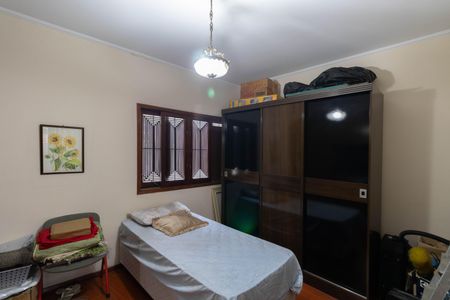 Casa para alugar com 315m², 4 quartos e 6 vagas Casa para alugar com 315m², 4 quartos e 6 vagasQuarto 1