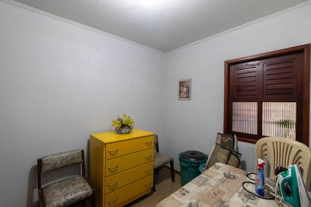 Casa para alugar com 315m², 4 quartos e 6 vagas Casa para alugar com 315m², 4 quartos e 6 vagasÁrea de Servico