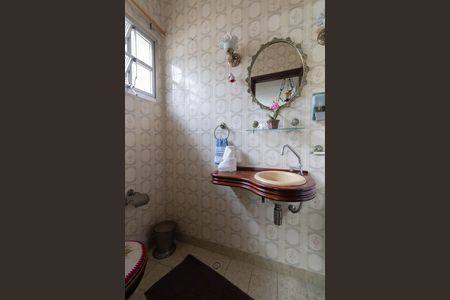 Casa para alugar com 315m², 4 quartos e 6 vagas Casa para alugar com 315m², 4 quartos e 6 vagasLavabo