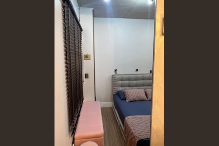 Apartamento à venda com 70m², 1 quarto e 2 vagasFoto 02
