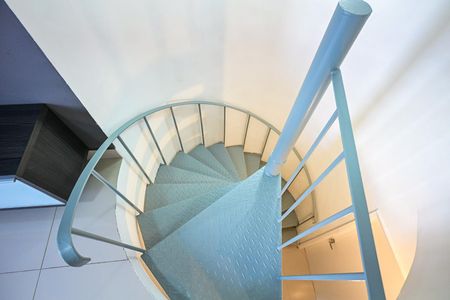 Apartamento para alugar com 68m², 1 quarto e 1 vagaEscada