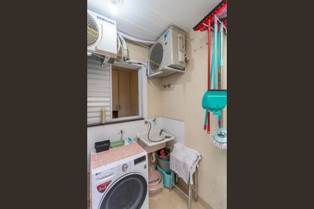 Casa de condomínio à venda com 50m², 2 quartos e 1 vagaÁrea de Serviço