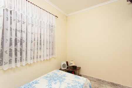 Casa à venda com 250m², 3 quartos e 2 vagas Casa à venda com 250m², 3 quartos e 2 vagasQuarto 1