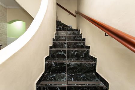 Casa à venda com 250m², 3 quartos e 2 vagas