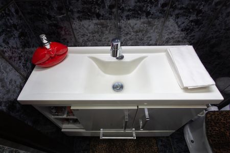 Casa à venda com 250m², 3 quartos e 2 vagas Casa à venda com 250m², 3 quartos e 2 vagasBanheiro 3