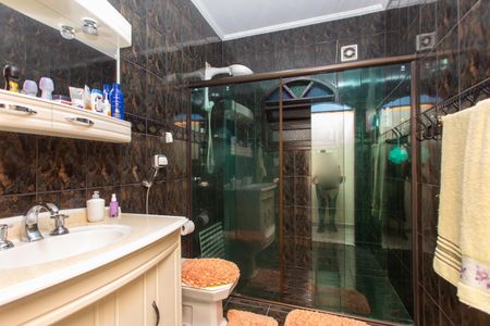 Casa à venda com 250m², 3 quartos e 2 vagas Casa à venda com 250m², 3 quartos e 2 vagasBanheiro da Suíte