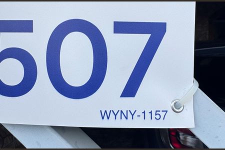 Casa à venda com 250m², 3 quartos e 2 vagas Casa à venda com 250m², 3 quartos e 2 vagasWYNY-1157