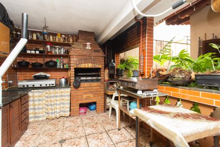 Casa à venda com 250m², 3 quartos e 2 vagas Casa à venda com 250m², 3 quartos e 2 vagasÁrea de Lazer