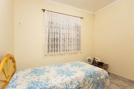 Casa à venda com 250m², 3 quartos e 2 vagas Casa à venda com 250m², 3 quartos e 2 vagasQuarto 1