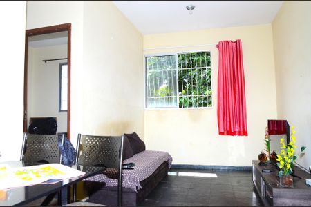 Sala de apartamento à venda com 2 quartos, 49m² em Goiânia, Belo Horizonte