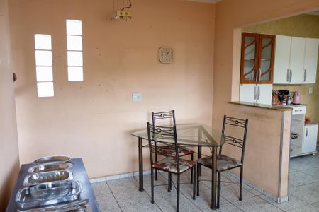 sala de casa para alugar com 2 quartos, 65m² em Centro, Osasco