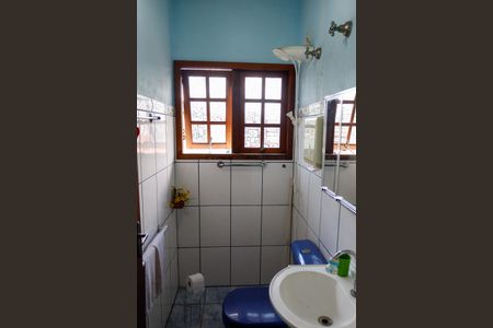 Casa para alugar com 65m², 2 quartos e 1 vaga Casa para alugar com 65m², 2 quartos e 1 vagaBanheiro