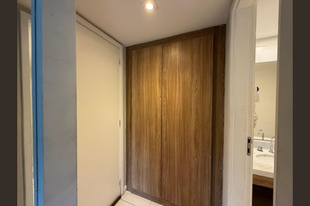 Apartamento para alugar com 75m², 2 quartos e 1 vagaSuíte 2