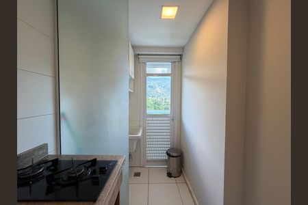 Apartamento para alugar com 75m², 2 quartos e 1 vagaÁrea de serviço 