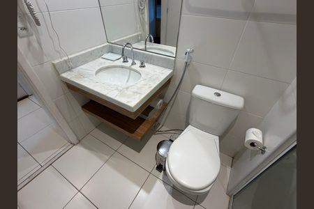 Apartamento para alugar com 75m², 2 quartos e 1 vagaBanheiro da suíte 2