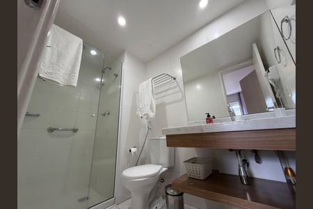 Apartamento para alugar com 75m², 2 quartos e 1 vagaBanheiro da suíte 1