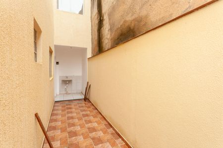 Apartamento para alugar com 65m², 1 quarto e sem vagaQuintal
