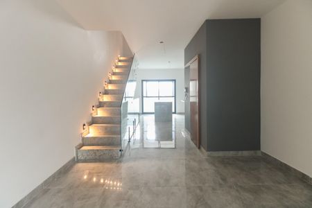 Sala  de casa para alugar com 3 quartos, 200m² em Vila Santa Isabel, São Paulo