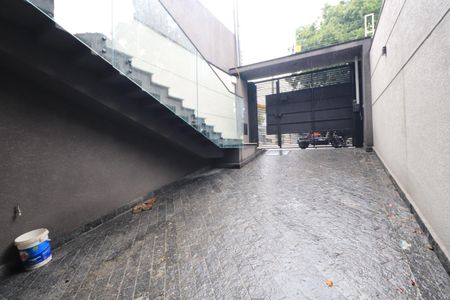 Casa à venda com 200m², 3 quartos e 4 vagasGaragem