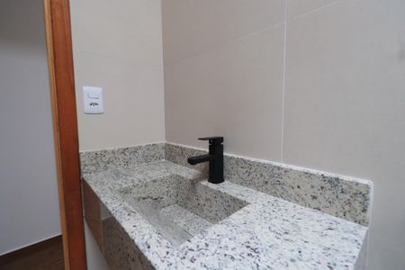 Casa à venda com 200m², 3 quartos e 4 vagasBanheiro da Suíte 3