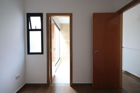 Casa à venda com 200m², 3 quartos e 4 vagasQuarto 2 - Suíte