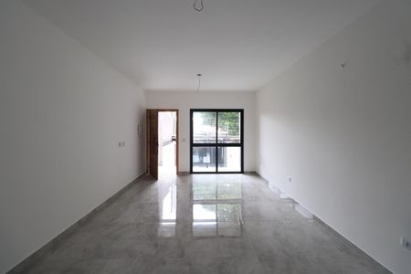 Casa à venda com 200m², 3 quartos e 4 vagasSala