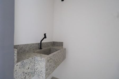 Casa à venda com 200m², 3 quartos e 4 vagasLavabo
