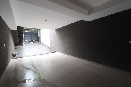 Casa à venda com 200m², 3 quartos e 4 vagasGaragem